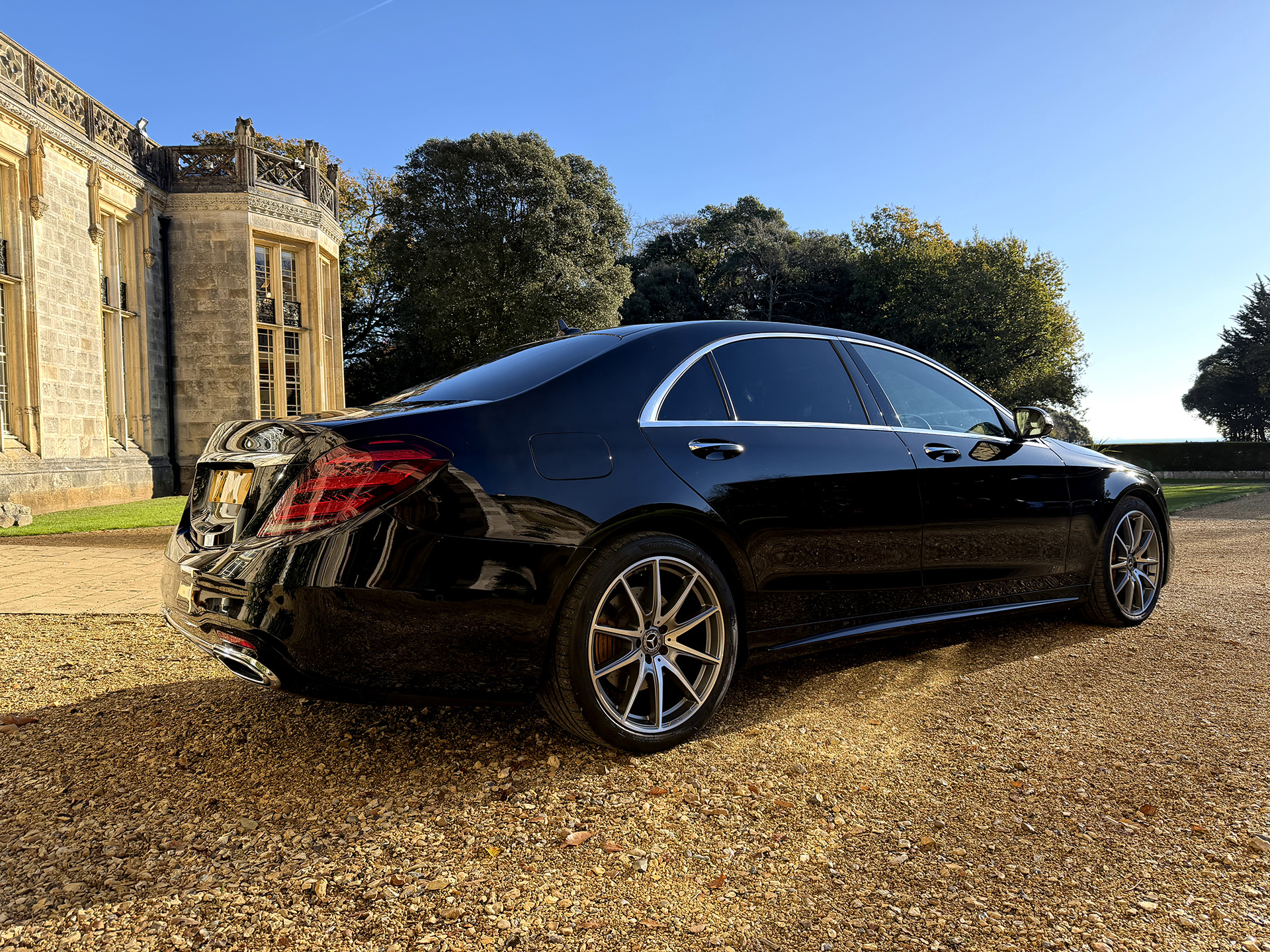 Chauffeur Travel - Luxury Car Gallery image 4